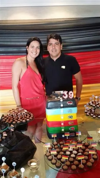 Roseane Carneiro e Roberto Chequer Jr.