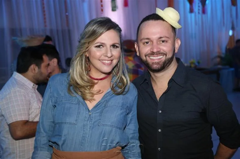 Alexia Fontes e Pedro Régis