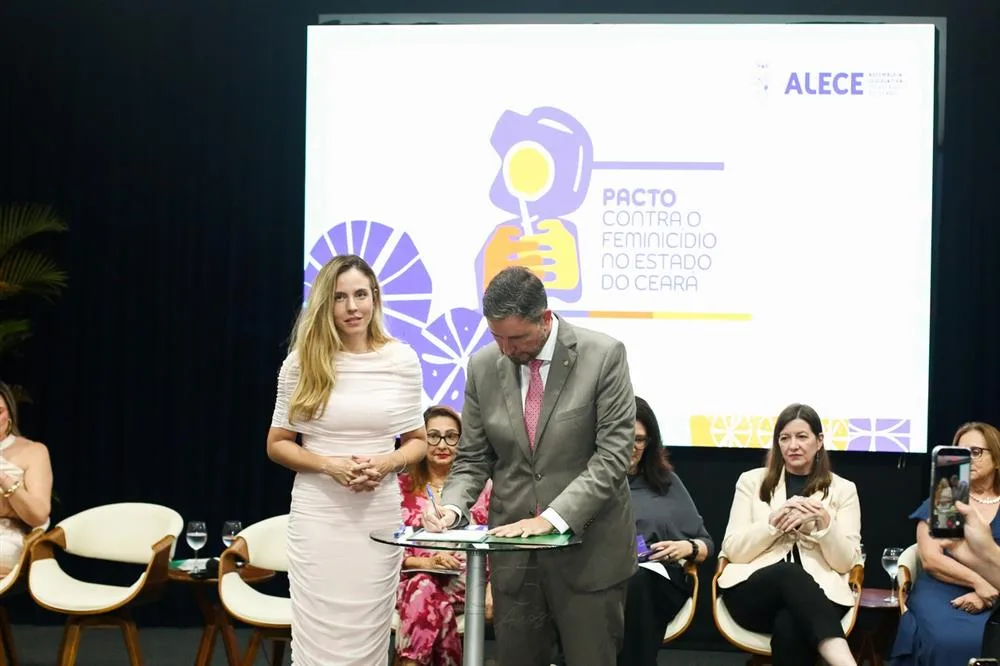 Jade Romero e Romeu Aldigueri