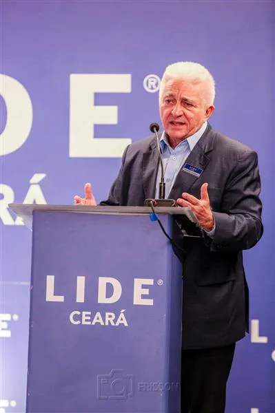Deusmar Queiros