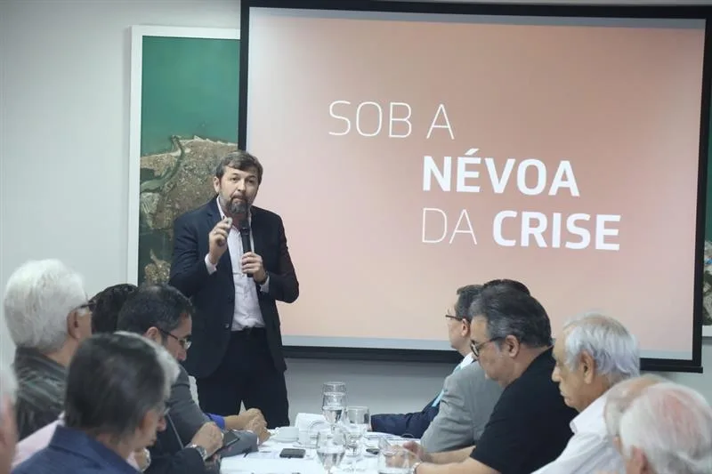 Almoço Debate Amigos em Ação