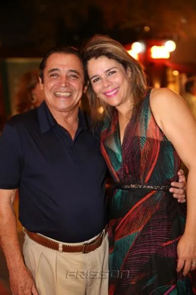Carlos Castelo e Flávia