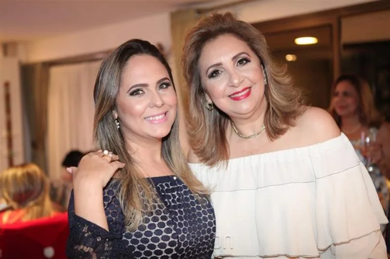 Ana Gladys e Marta Accioly