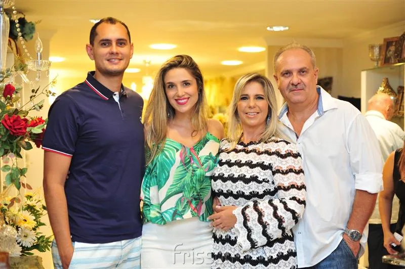 Carlos Henrique, Mara, Sandra e Mauricio Hartmann