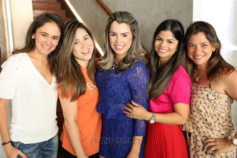 Bia Bezerra, Carol Yamazaki, Daniele Cordeiro, Isabela Temóteo e Vanessa Queirós