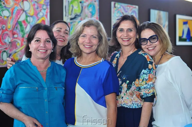 Ana Tereza Fiúza, Silvia Gradvol, Ana Pinto, Leninha Campos e Keiv Machado