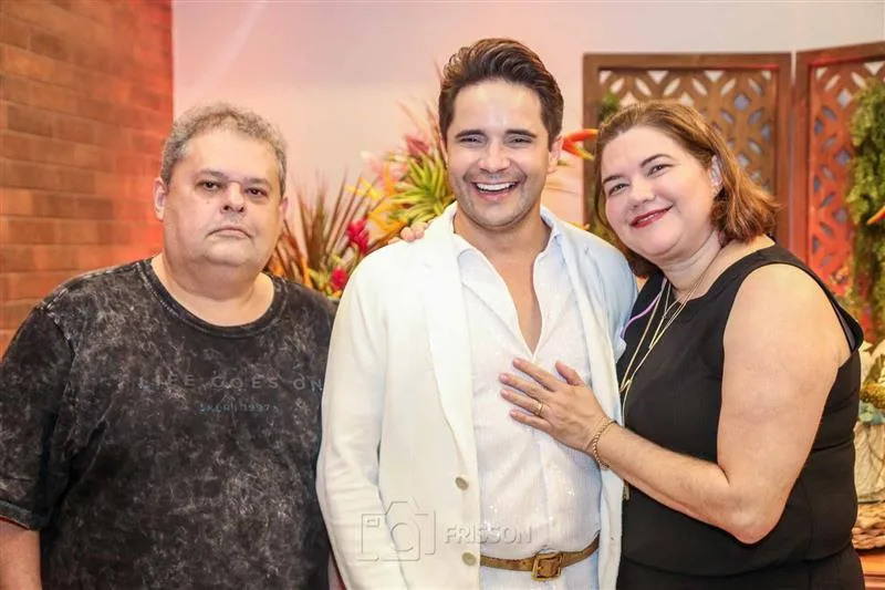 Adriano Horácio, Jô Rabelo e Anunciada Novaes
