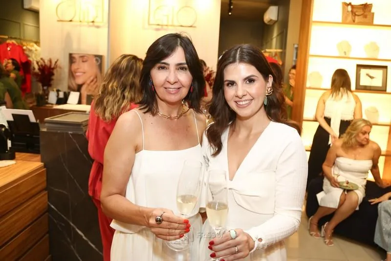 Eliane e Eloísa Gomes