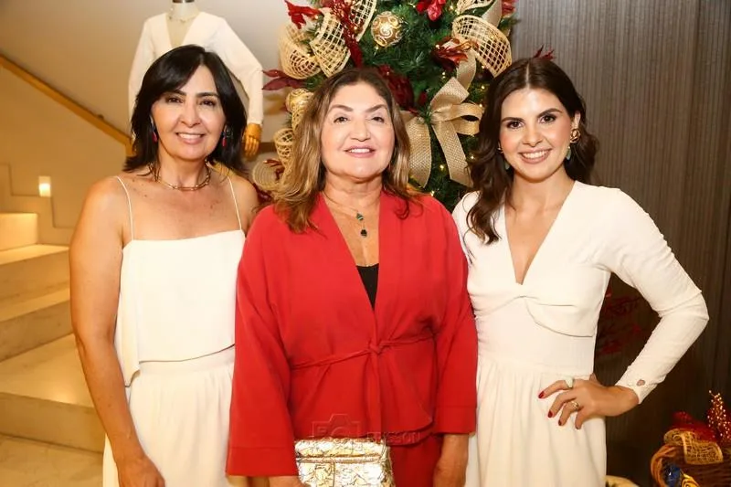 Eliane Gomes, Ionete Holanda e Eloísa Gomes