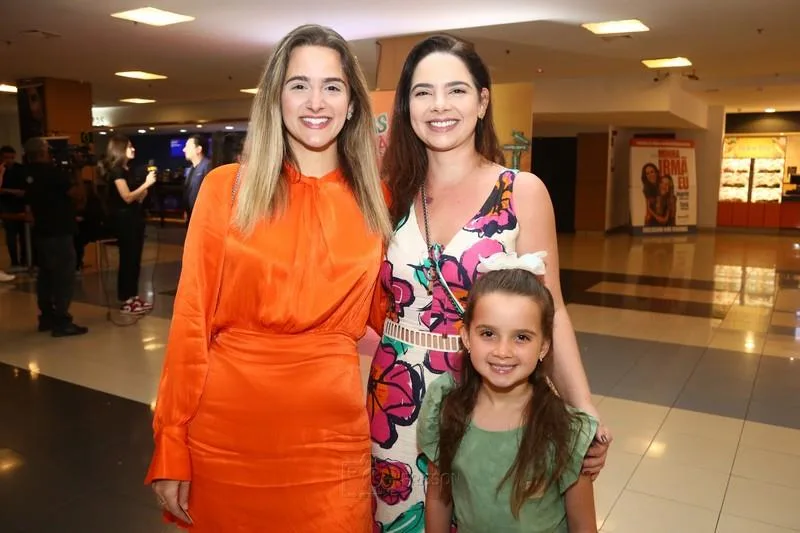Amanda Medeiros, Isadora e Isabella Marques