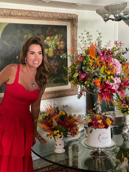 Ana Vládia Sales