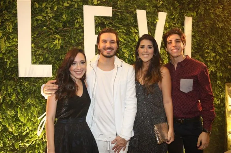 Ana Alice Galvão, Levi Castelo Branco, Bruna Guedes e Lucas Rocha