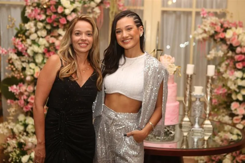 Wyne Moraes e Sofia Valim