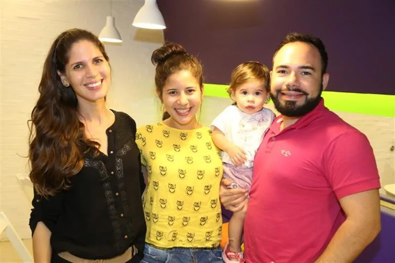 Camilla, Jordania, Yasmim e Israel Sampaio