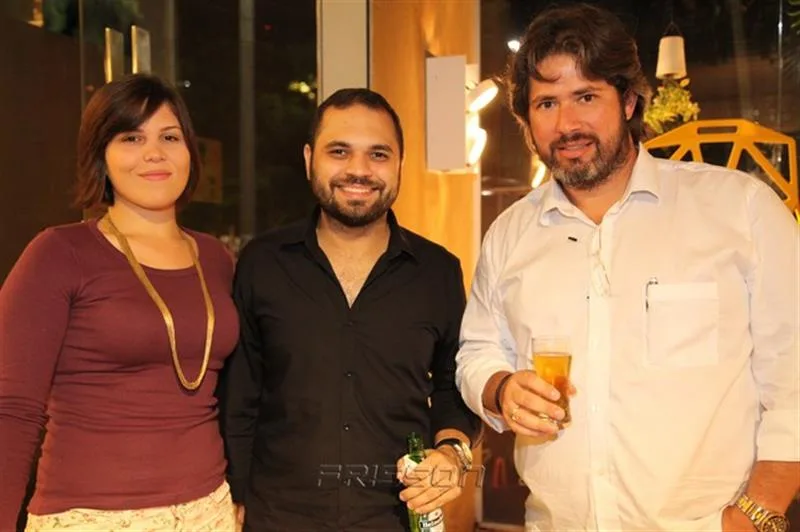 Camila Duarte, Guilherme Almeida e Fernando Rodrigues