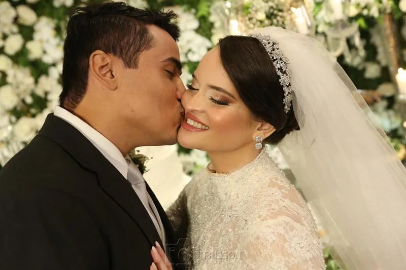 Alexandre Sousa e Carolina Pinheiro