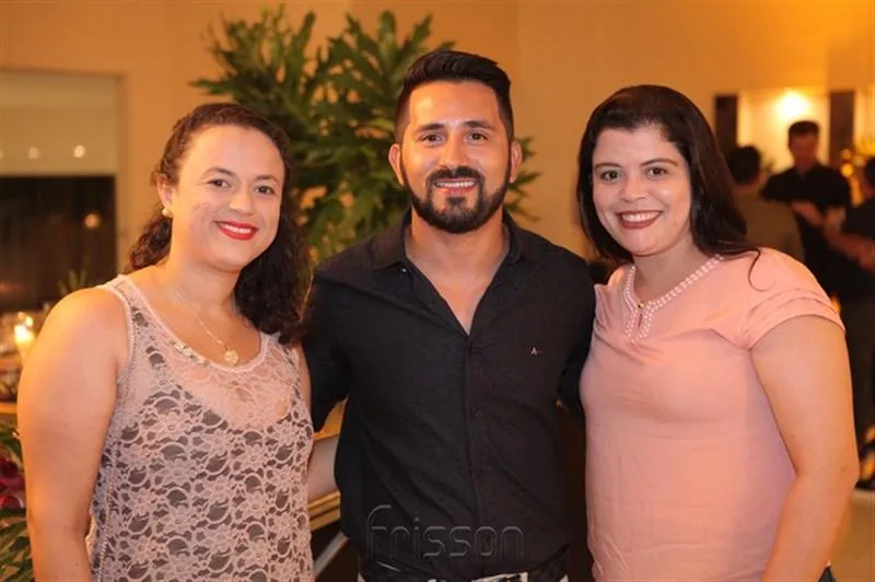 Angelica Almeida, Jullio Alves e Larissa Nogueira