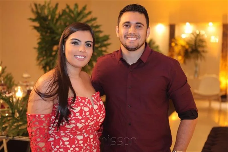 Caroline Roque e Marcos Peterson