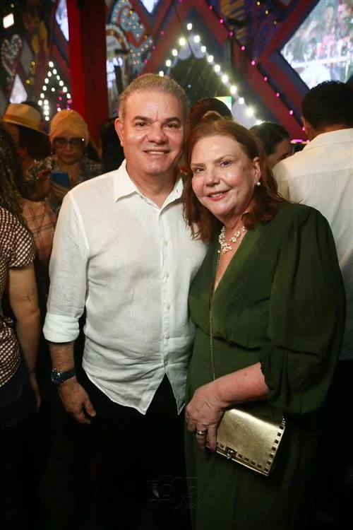 Ésio Souza e Fernanda Pessoa
