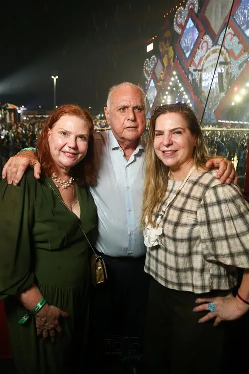 Fernanda e Roberto Pessoa e Luizianne Lins