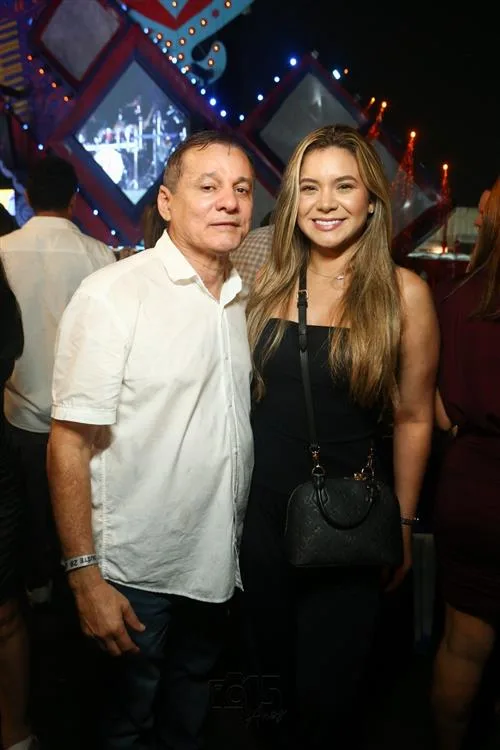 Firmo e Larissa Camurça
