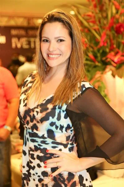 Andressa Mack Fadden