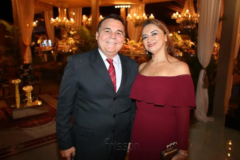 Arnaldo Lopes e Adriana Lima
