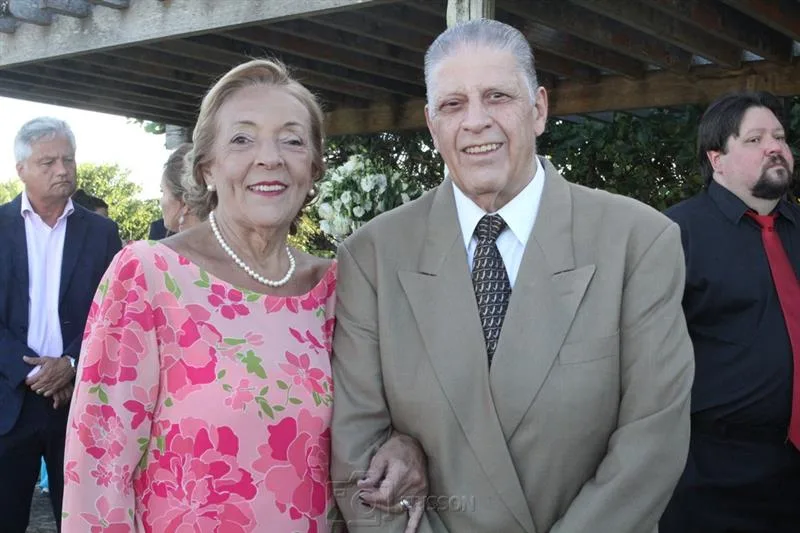 Ana Lucia Zauli e Arigo Junior