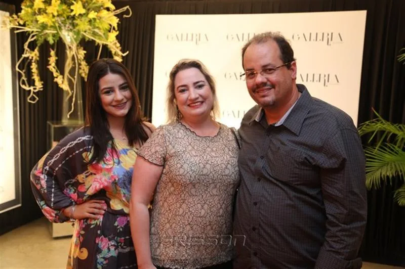 Amanda Bessa, Mirella e Marcelo Barros