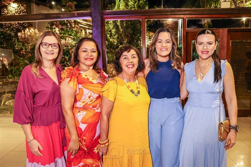 Eurides Aquino, Josenia Meire, Sonia Benevides, Tatiana e Renata Aquino