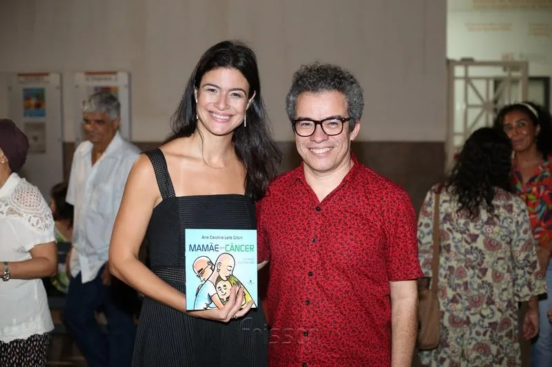 Ana Carolina Leite Gifoni e Fabiano dos Santos Piuba