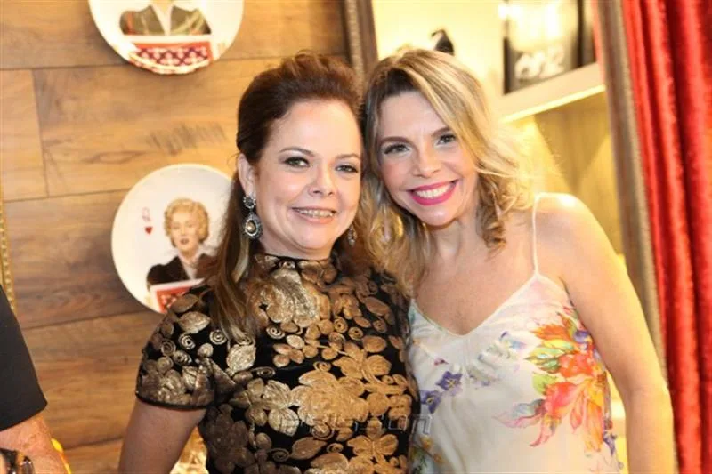 Ana Paula Fialho e Lilian Porto