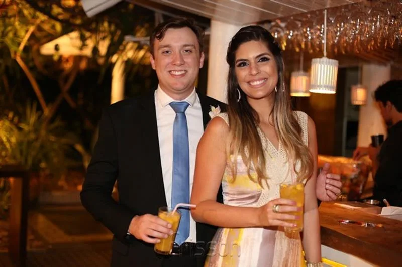 Álvaro Pinto e Evelin Cavalcante