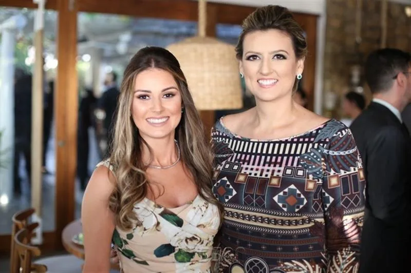Camilla e Beatriz Dantas