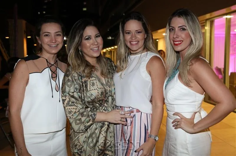Andrea Machado, Carol Yamazaki, Mirela Tome e Daniela Albuquerque