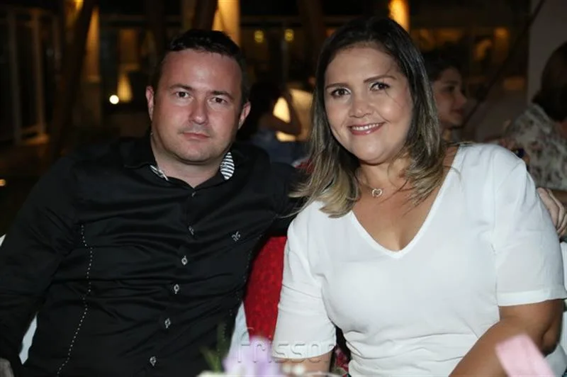 Ary e Marcela Victor