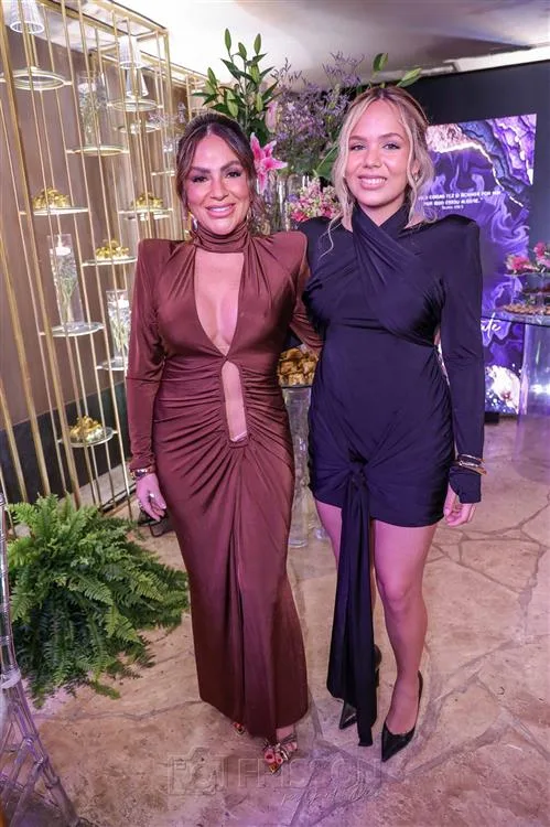 Adrisia e Maria Eduarda Cavalcante