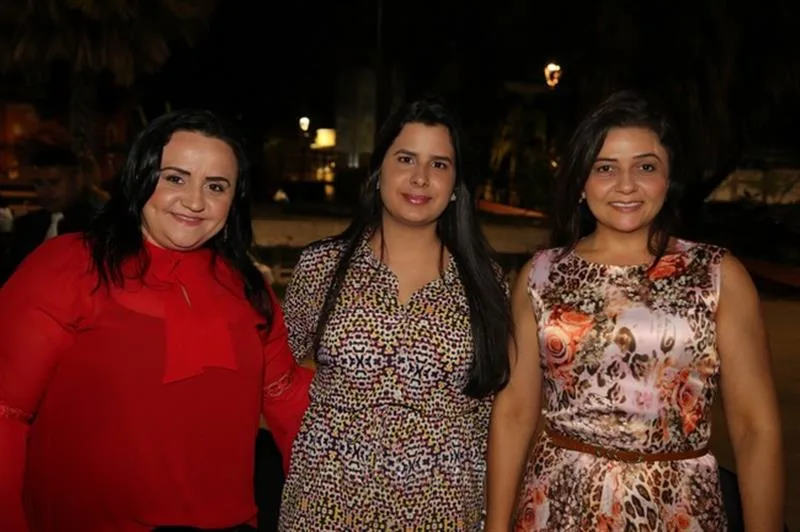 Alexandra Coelho, Marina Rayane e Ana Virgínia Silva