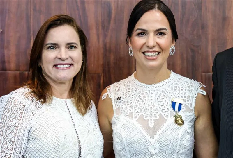Cristiane Leitão e Lia de Freitas