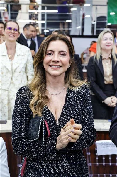 Emilia Buarque