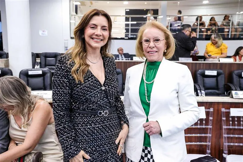Emilia Buarque e Janete Vaz