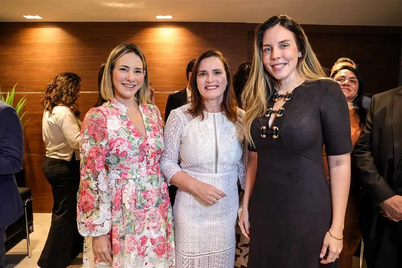 Gaida Dias, Cristiane Leitão e Jade Romero