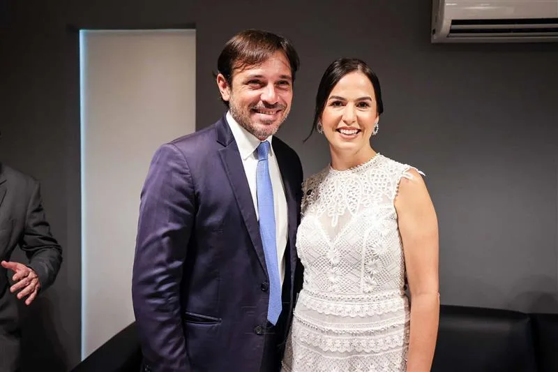 Guilherme Sampaio e Lia de Freitas