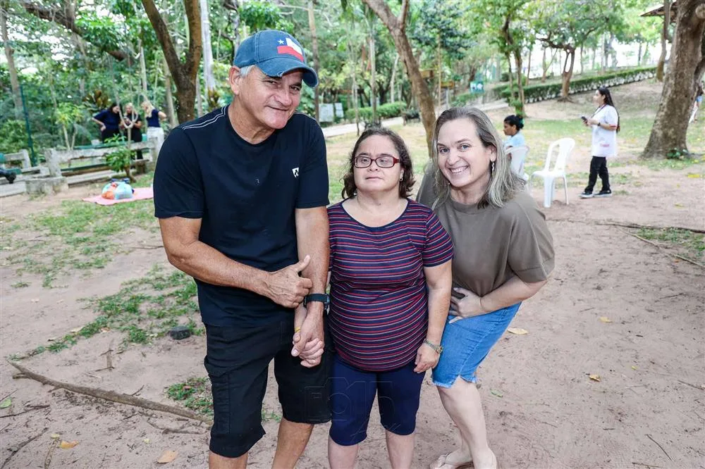 Isac Torquato, Claudia Mara e Clara Torquato