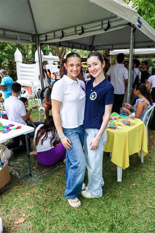 Lara Coelho e Amanda Teixeira