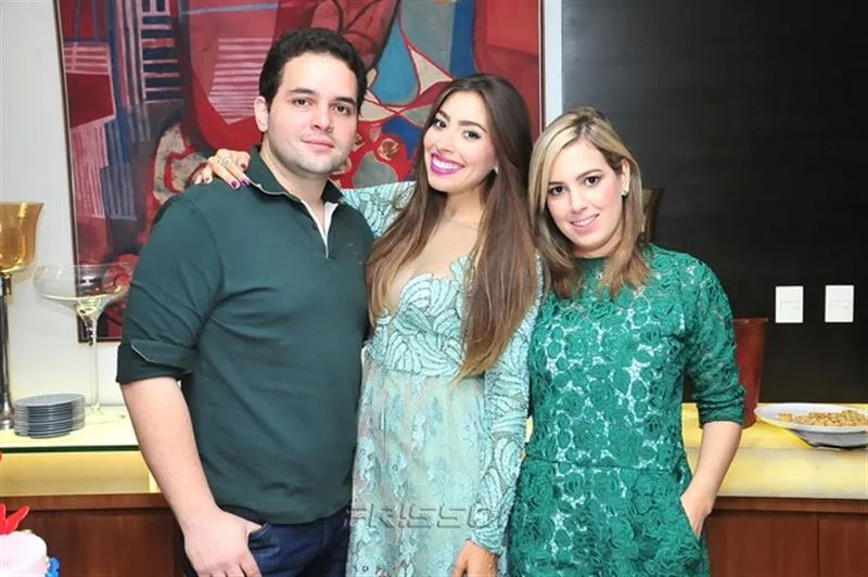 Bernardo Bastos, Nicole de França e Karol Aguiar