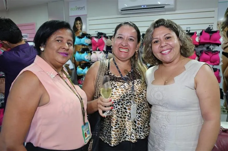 Francisca da Silva, Divania Firmino e Carla Gomes