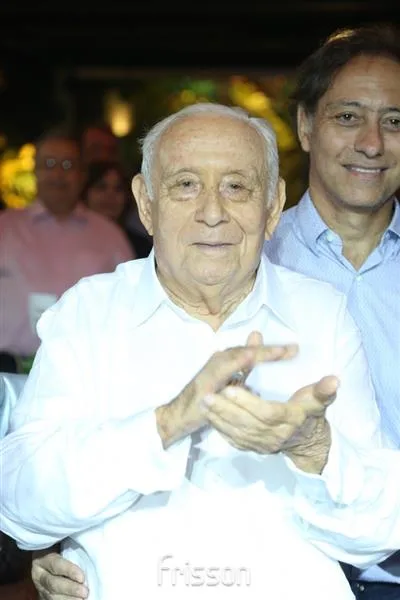 Adauto Bezerra