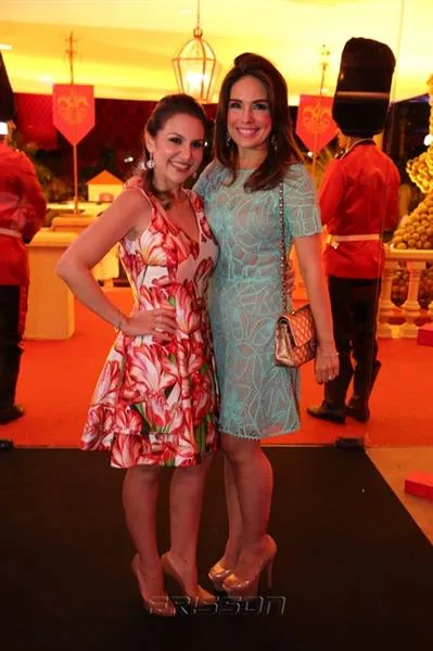 Adriana Queiroz e Eveline Fujita