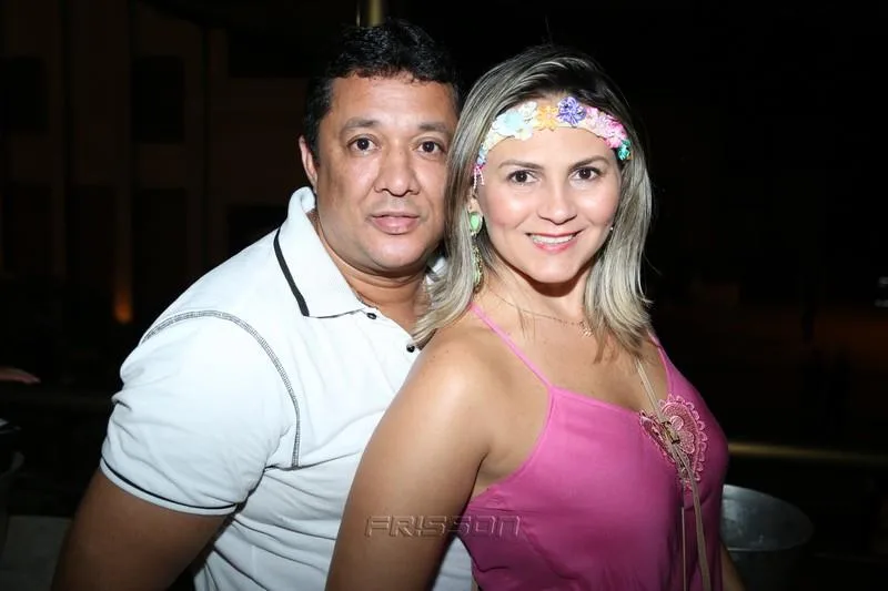 Adelmo Ribeiro e Sara Ferreira